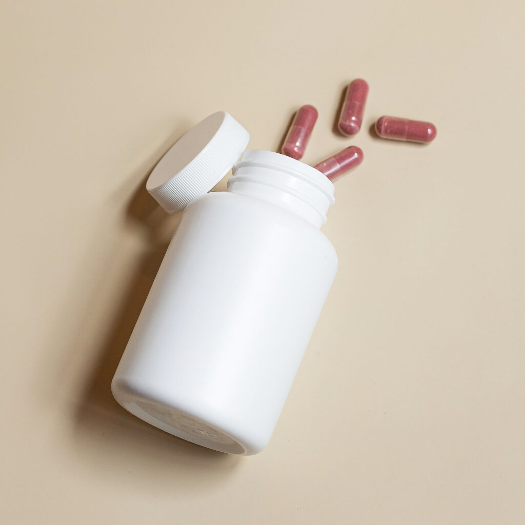 supliful supplements on demand ffcmo0glm14 unsplash